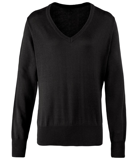 Women's v-neck knitted sweater